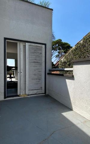Casa à venda com 384m², 4 quartos e 4 vagas Casa à venda com 384m², 4 quartos e 4 vagassacada escritorio