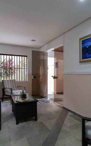 Apartamento à venda com 110m², 3 quartos e 2 vagas Apartamento à venda com 110m², 3 quartos e 2 vagasHall Social