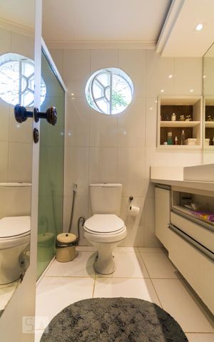 Casa à venda com 260m², 4 quartos e 2 vagasSuíte - Quarto 3