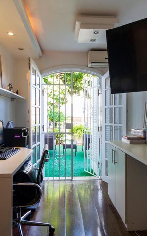 Casa à venda com 260m², 4 quartos e 2 vagasQuarto 3 - Suíte