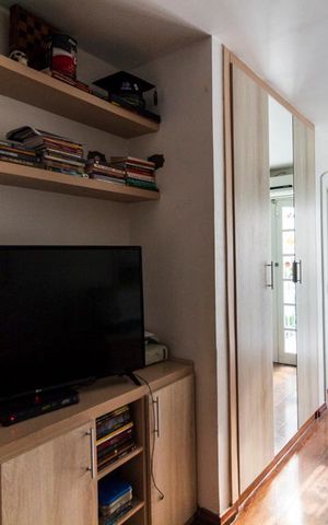 Casa à venda com 260m², 4 quartos e 2 vagasQuarto 2 - Suíte