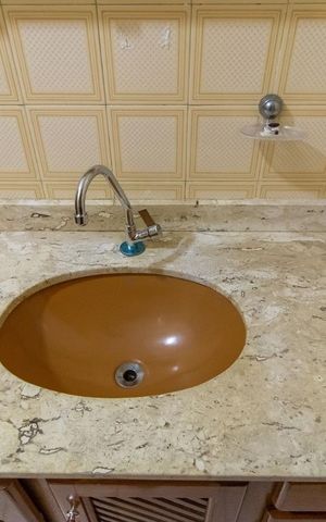 Apartamento à venda com 107m², 3 quartos e 2 vagas Apartamento à venda com 107m², 3 quartos e 2 vagasDetalhe do Banheiro