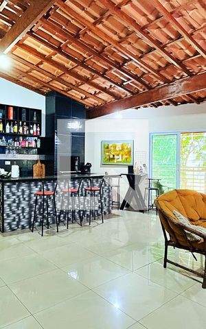 Casa à venda com 230m², 2 quartos e 5 vagas Casa à venda com 230m², 2 quartos e 5 vagasÁrea da Churrasqueira