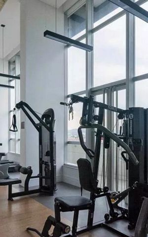 Studio para alugar com 33m², 1 quarto e 1 vaga Studio para alugar com 33m², 1 quarto e 1 vagaÁrea comum - Academia