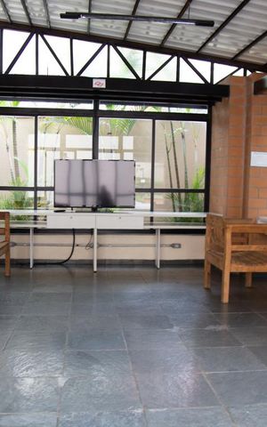 Apartamento à venda com 60m², 2 quartos e 1 vaga Apartamento à venda com 60m², 2 quartos e 1 vagaÁrea comum - Salão de festas