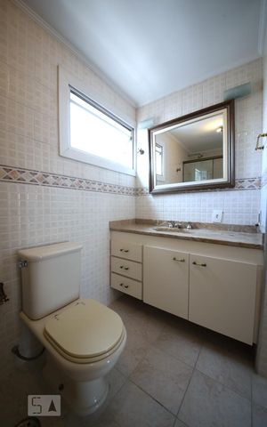 Apartamento para alugar com 195m², 3 quartos e 2 vagasSuíte - Banheiro