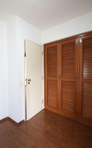 Apartamento para alugar com 195m², 3 quartos e 2 vagasQuarto 2