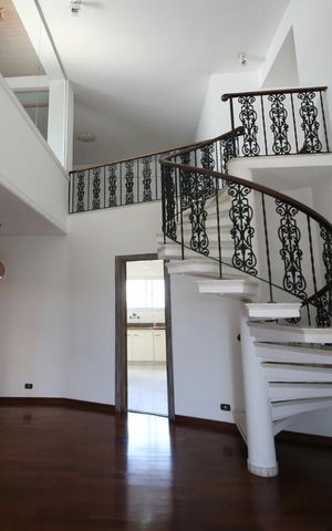 Apartamento para alugar com 195m², 3 quartos e 2 vagasSala