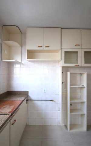Apartamento para alugar com 195m², 3 quartos e 2 vagasCozinha