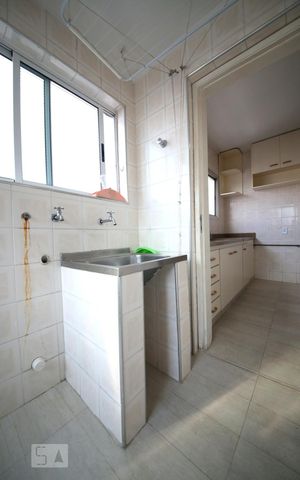 Apartamento para alugar com 195m², 3 quartos e 2 vagasÁrea de Serviço