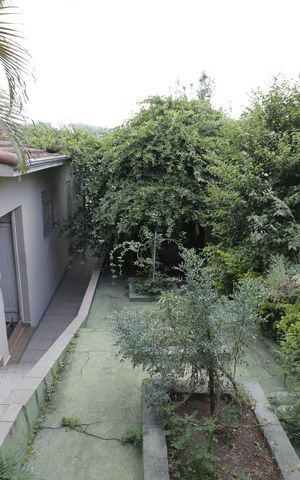 Casa à venda com 138m², 3 quartos e 2 vagasQuintal