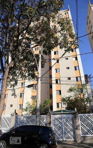 Apartamento para alugar com 57m², 2 quartos e 1 vagaFachada