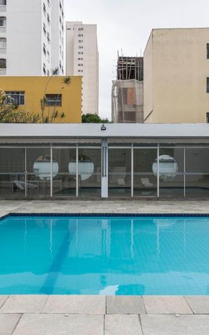 Apartamento para alugar com 100m², 3 quartos e 1 vaga Apartamento para alugar com 100m², 3 quartos e 1 vagaPiscina