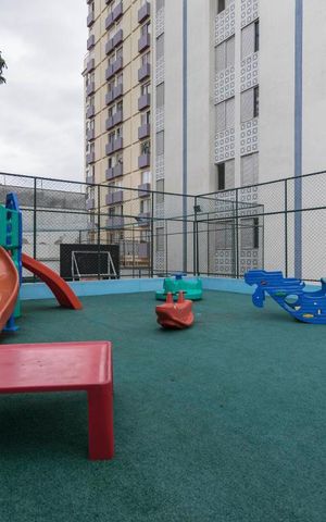 Apartamento para alugar com 100m², 3 quartos e 1 vaga Apartamento para alugar com 100m², 3 quartos e 1 vagaÁrea Comum - Playground