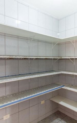 Casa à venda com 240m², 3 quartos e 5 vagasCozinha