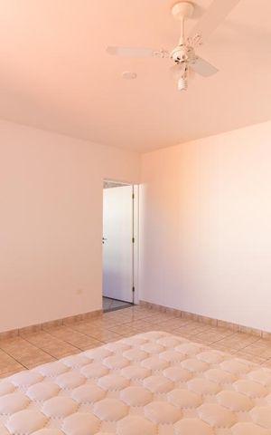 Casa à venda com 240m², 3 quartos e 5 vagasSuíte
