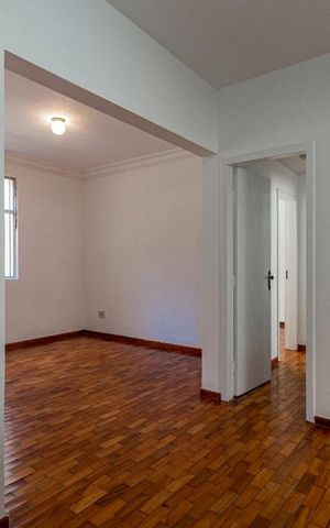 Apartamento à venda com 70m², 2 quartos e 1 vaga Apartamento à venda com 70m², 2 quartos e 1 vagaSala