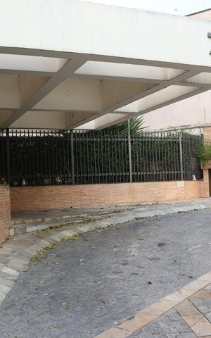 Apartamento para alugar com 86m², 3 quartos e 2 vagasFachada