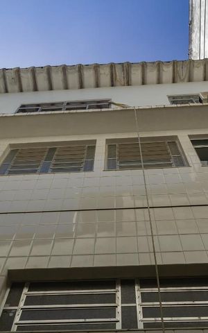 Casa à venda com 450m², 5 quartos e 4 vagasFachada