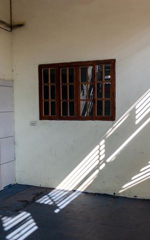 Casa à venda com 110m², 2 quartos e 1 vaga Casa à venda com 110m², 2 quartos e 1 vagaFachada