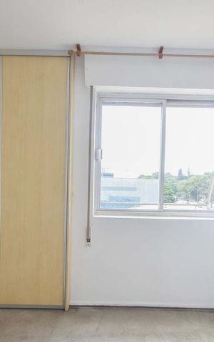 Apartamento à venda com 85m², 2 quartos e 1 vagaQuarto 02