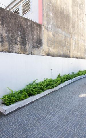 Casa à venda com 300m², 1 quarto e 1 vaga Casa à venda com 300m², 1 quarto e 1 vagaGaragem