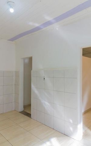 Casa à venda com 300m², 1 quarto e 1 vaga Casa à venda com 300m², 1 quarto e 1 vagaSala/Cozinha