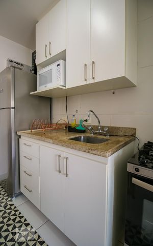 Apartamento à venda com 49m², 1 quarto e 1 vaga Apartamento à venda com 49m², 1 quarto e 1 vagaCozinha - Armários