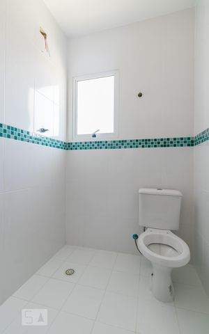 Casa à venda com 330m², 5 quartos e 6 vagasBanheiro da Suíte 3