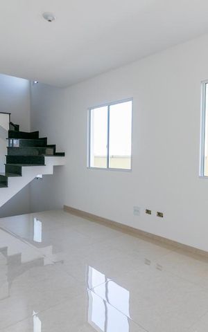 Casa à venda com 330m², 5 quartos e 6 vagasSala de Refeições