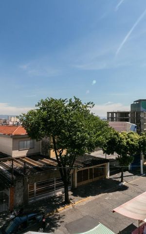 Casa à venda com 330m², 5 quartos e 6 vagasSacada Suíte 2