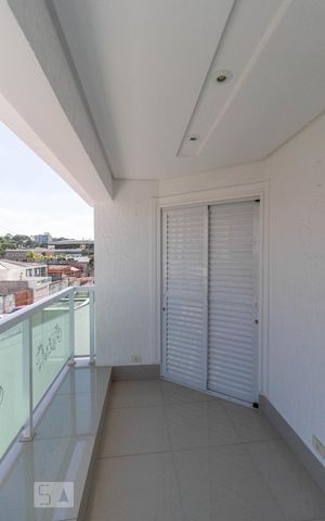 Casa à venda com 450m², 4 quartos e 6 vagas Casa à venda com 450m², 4 quartos e 6 vagasVaranda dos Quartos