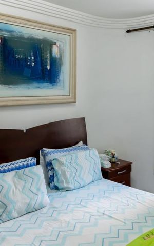 Casa à venda com 480m², 7 quartos e 4 vagas Casa à venda com 480m², 7 quartos e 4 vagasSuite 4