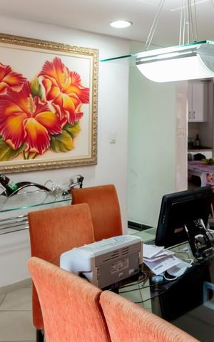 Casa à venda com 480m², 7 quartos e 4 vagas Casa à venda com 480m², 7 quartos e 4 vagasSala de Jantar