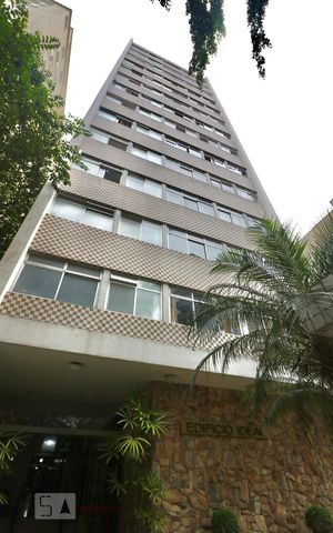 Apartamento à venda com 37m², 1 quarto e sem vaga Apartamento à venda com 37m², 1 quarto e sem vagaFachada
