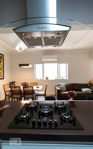 Apartamento à venda com 104m², 2 quartos e 1 vagaCozinha