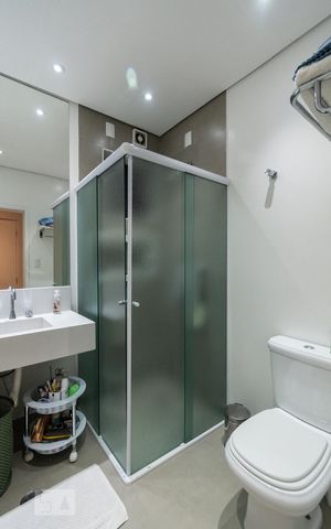 Apartamento à venda com 104m², 2 quartos e 1 vagaBanheiro da suíte