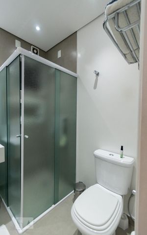 Apartamento à venda com 104m², 2 quartos e 1 vagaBanheiro da suíte
