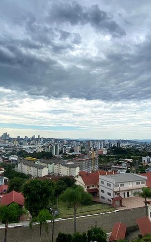 Apartamento à venda com 330m², 4 quartos e 2 vagas Apartamento à venda com 330m², 4 quartos e 2 vagasVista da Cobertura