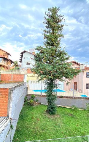 Apartamento à venda com 330m², 4 quartos e 2 vagas Apartamento à venda com 330m², 4 quartos e 2 vagasVista Quarto 3