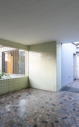 Casa para alugar com 200m², 3 quartos e 3 vagasGaragem
