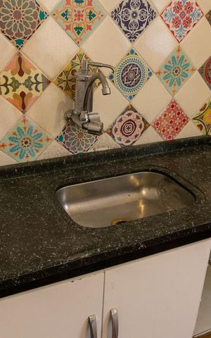 Casa para alugar com 200m², 3 quartos e 3 vagasCozinha Edícula 1