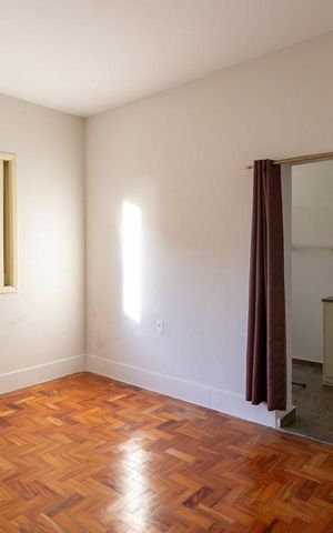 Casa para alugar com 200m², 3 quartos e 3 vagasSuíte