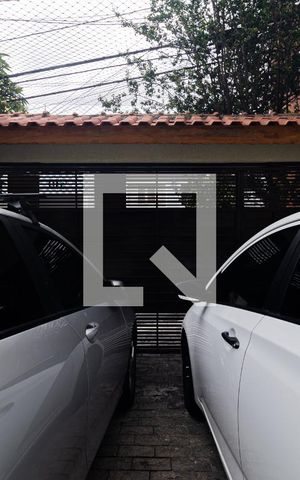 Casa à venda com 130m², 3 quartos e 2 vagasGaragem