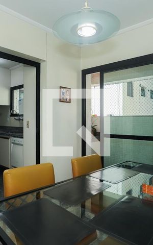Apartamento à venda com 207m², 4 quartos e 4 vagasCopa