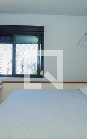 Apartamento à venda com 207m², 4 quartos e 4 vagasQuarto 2