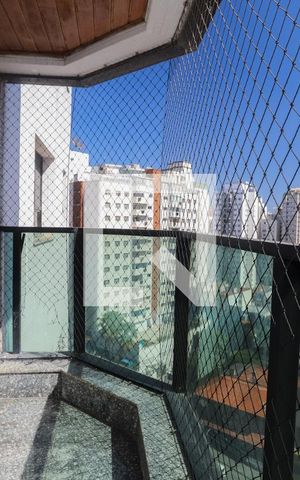 Apartamento à venda com 207m², 4 quartos e 4 vagasVaranda do Quarto 4 - Suíte