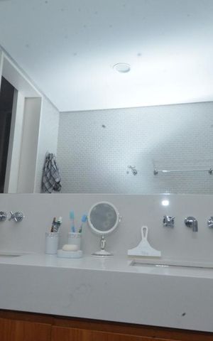 Apartamento à venda com 203m², 3 quartos e 1 vagaBanheiro 1