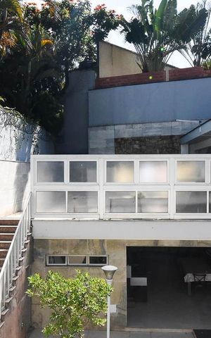 Casa à venda com 670m², 4 quartos e 6 vagas Casa à venda com 670m², 4 quartos e 6 vagasVista da suíte 4