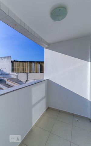 Apartamento à venda com 56m², 2 quartos e 1 vaga Apartamento à venda com 56m², 2 quartos e 1 vagaVaranda